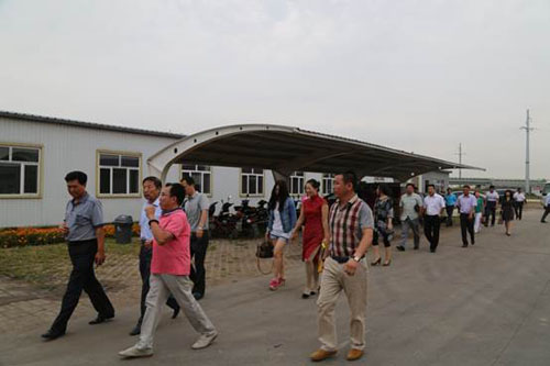 维多利亚老品牌vic(集团)官方网站