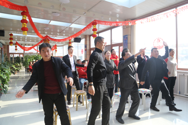 维多利亚老品牌vic(集团)官方网站