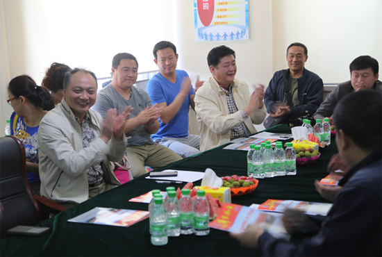 维多利亚老品牌vic(集团)官方网站