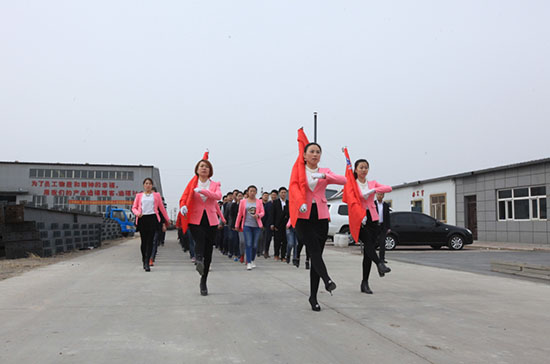 维多利亚老品牌vic(集团)官方网站