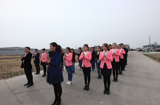 维多利亚老品牌vic(集团)官方网站