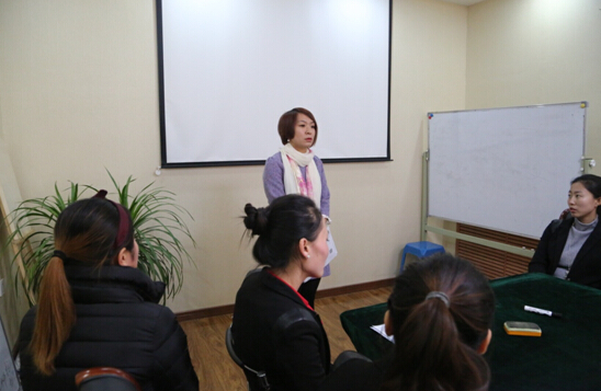 维多利亚老品牌vic(集团)官方网站