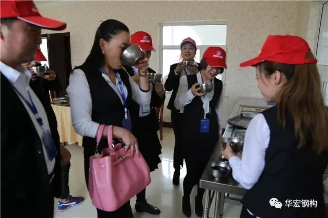 维多利亚老品牌vic(集团)官方网站