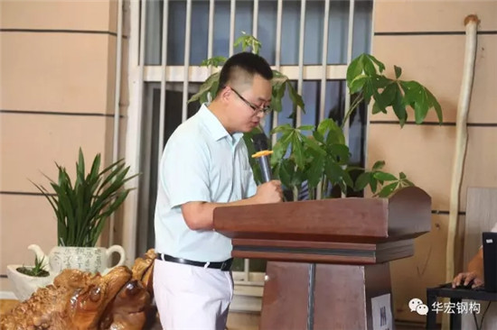 维多利亚老品牌vic(集团)官方网站