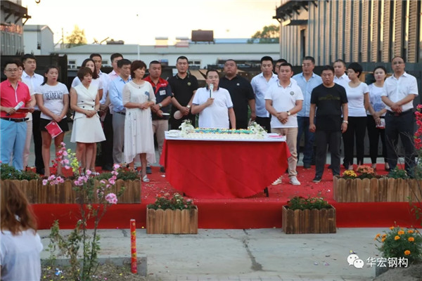 维多利亚老品牌vic(集团)官方网站