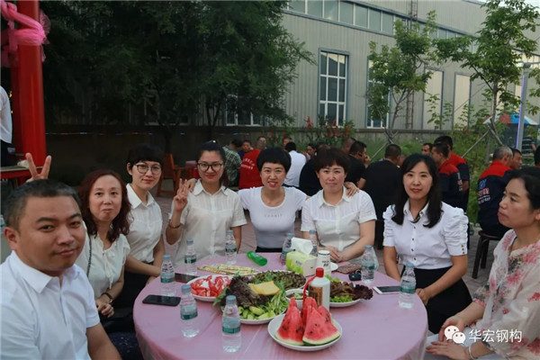 维多利亚老品牌vic(集团)官方网站