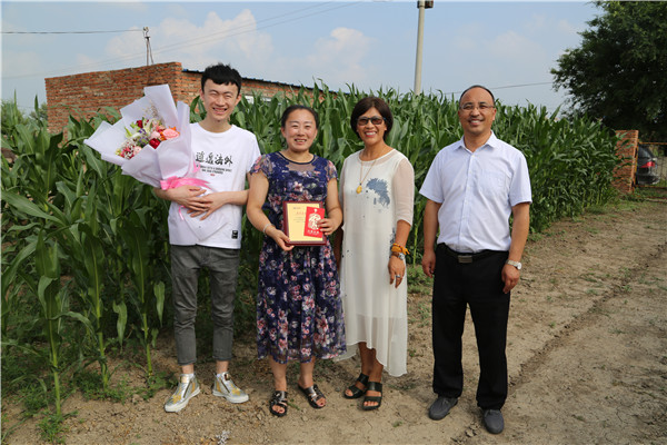 维多利亚老品牌vic(集团)官方网站