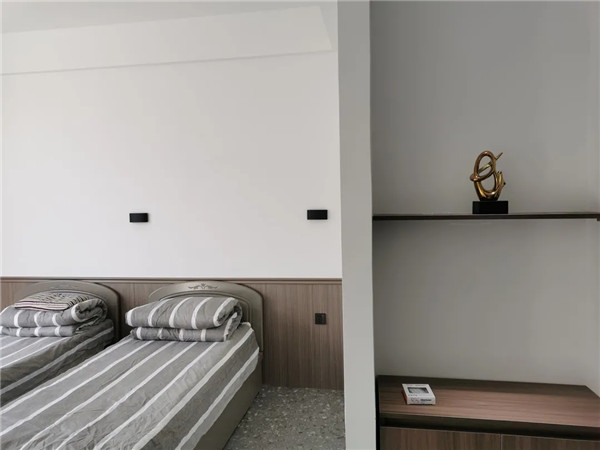 维多利亚老品牌vic(集团)官方网站