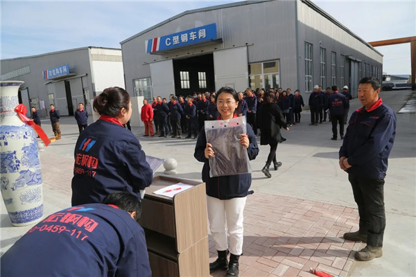 维多利亚老品牌vic(集团)官方网站