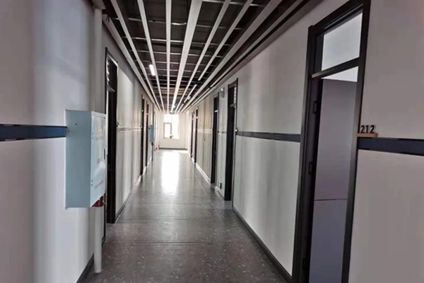 维多利亚老品牌vic(集团)官方网站