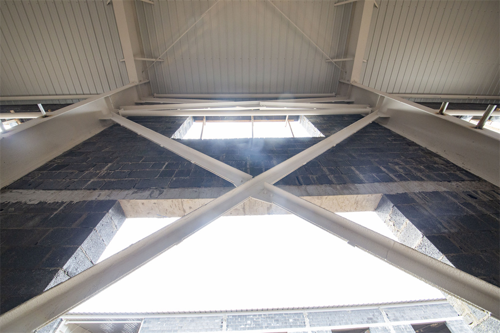 维多利亚老品牌vic(集团)官方网站